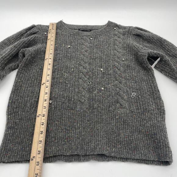 NWOT SOMETHING NAVY Grey Jewel Deco Cable Sweater Womens Siz L Knit Top Crew - Picture 7 of 7